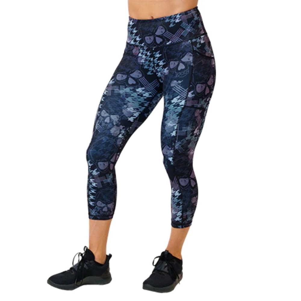 CVG Onyx Abstract Skull Capri Leggings